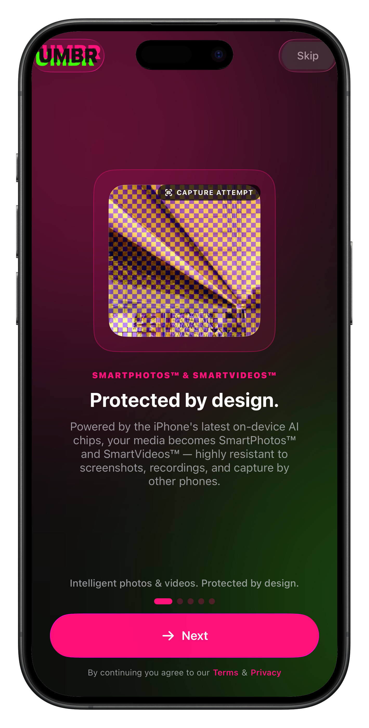 Umbr app showing a SmartPhoto next to a damaged screenshot capture attempt